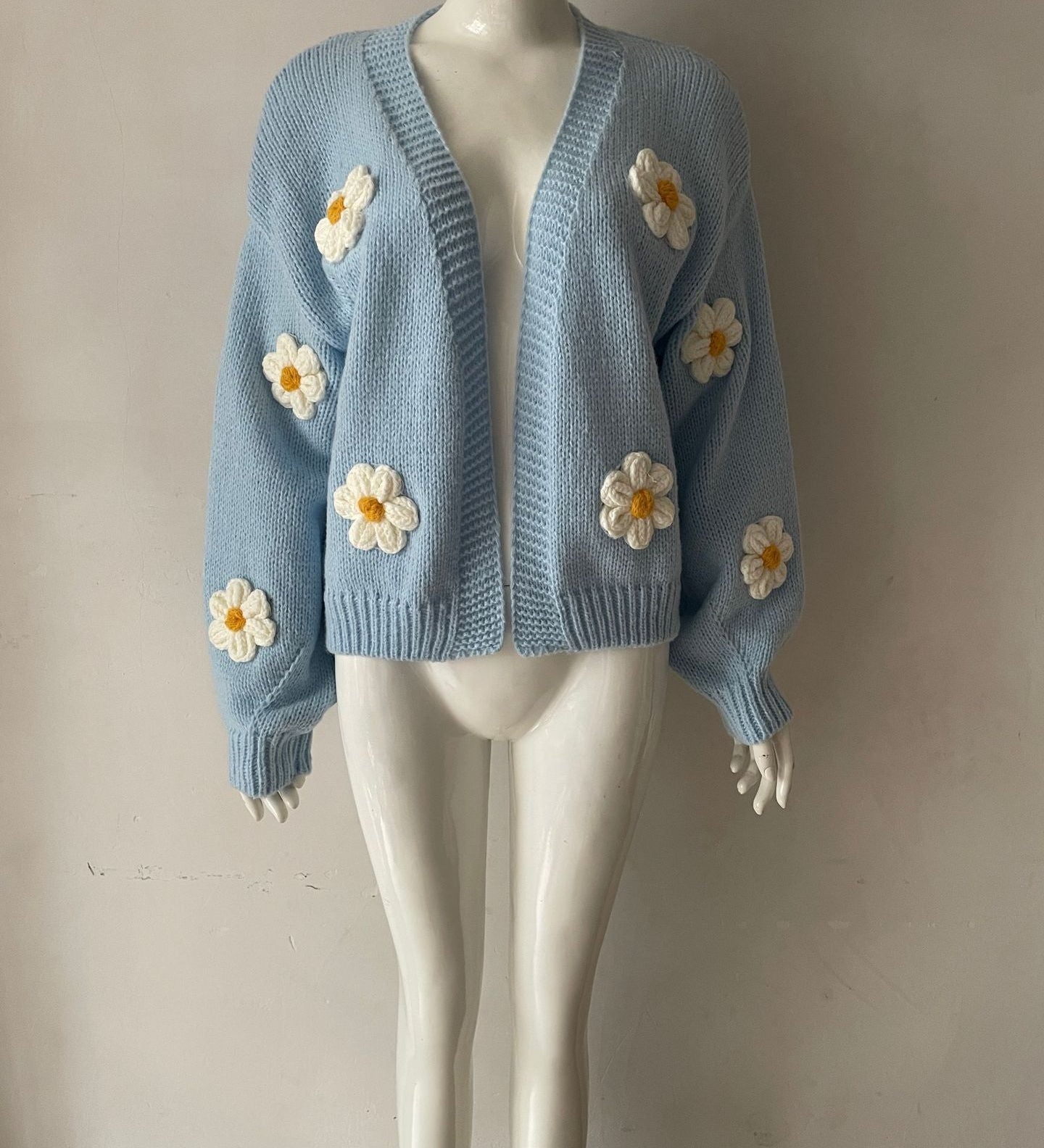 Loose-knit women's cardigan - Soft and colourful