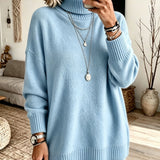 Loose-fitting women's turtleneck jumper - Warm and easy to wear