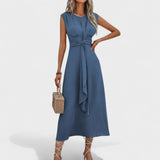 Emilia | Elegant maxi dress with no sleeves and a round neckline