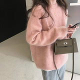 Luxurious Oversized Women's Pullover – Loose-Fitting Sweater in Mohair Blend