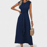 Emilia | Elegant maxi dress with no sleeves and a round neckline