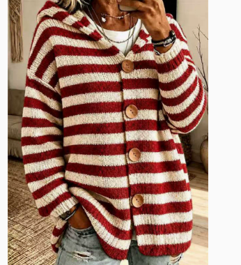 Striped knit women's sweater – Casual and modern