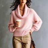 Women's turtleneck sweater with puff sleeves - Soft and trendy