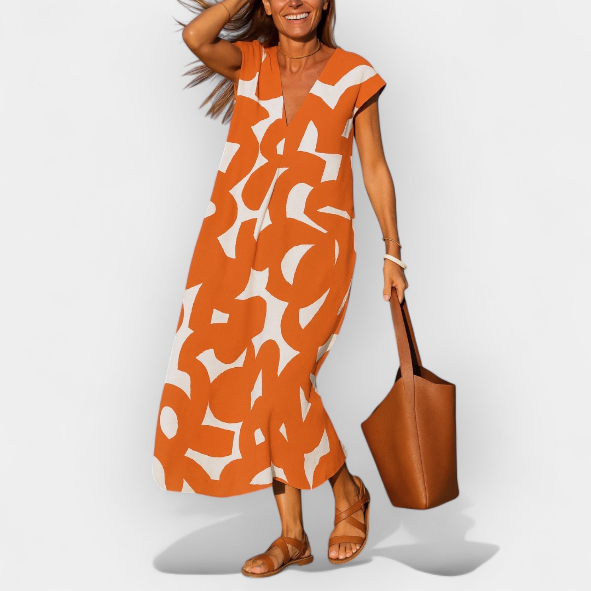 Peeteriina | Airy Dress with V-Neck and Modern Pattern