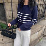 Women's striped crew-neck knit cardigan – A casual and comfortable style, ideal for layering every day