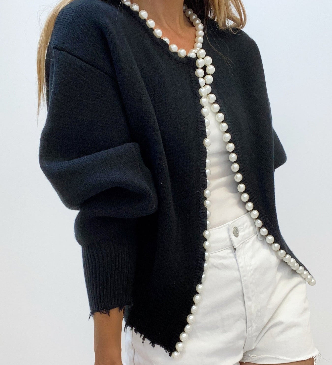 Knitted Cardigan for Women Adorned with Beads – Elegant Long-Sleeved Cotton Blend Knitwear