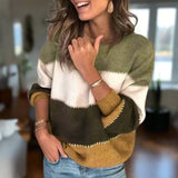 Modern Round Neck Sweater for Women – Comfortable Two-Tone Knit