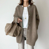 Elegant Long Buttoned Cardigan for Women – Comfortable Sweater with Round Neck