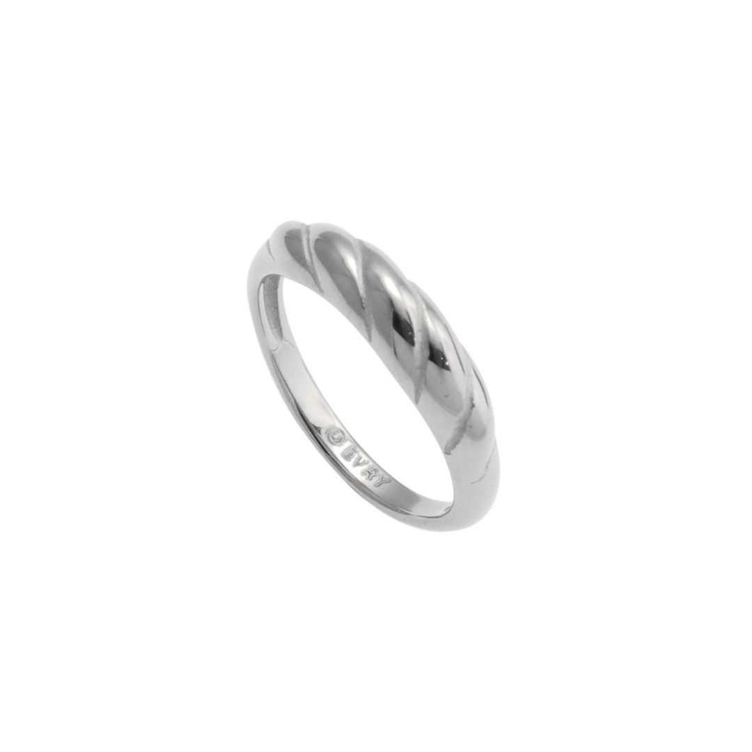 Elegant Ring