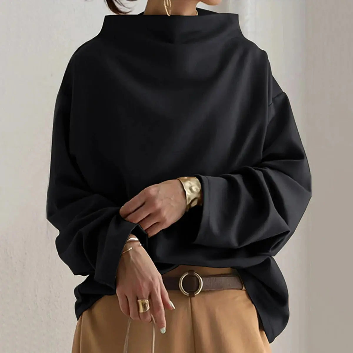 Chic black turtleneck sweater for women – Comfortable long-sleeved sweater