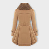Emma | Elegant coat with a faux fur collar