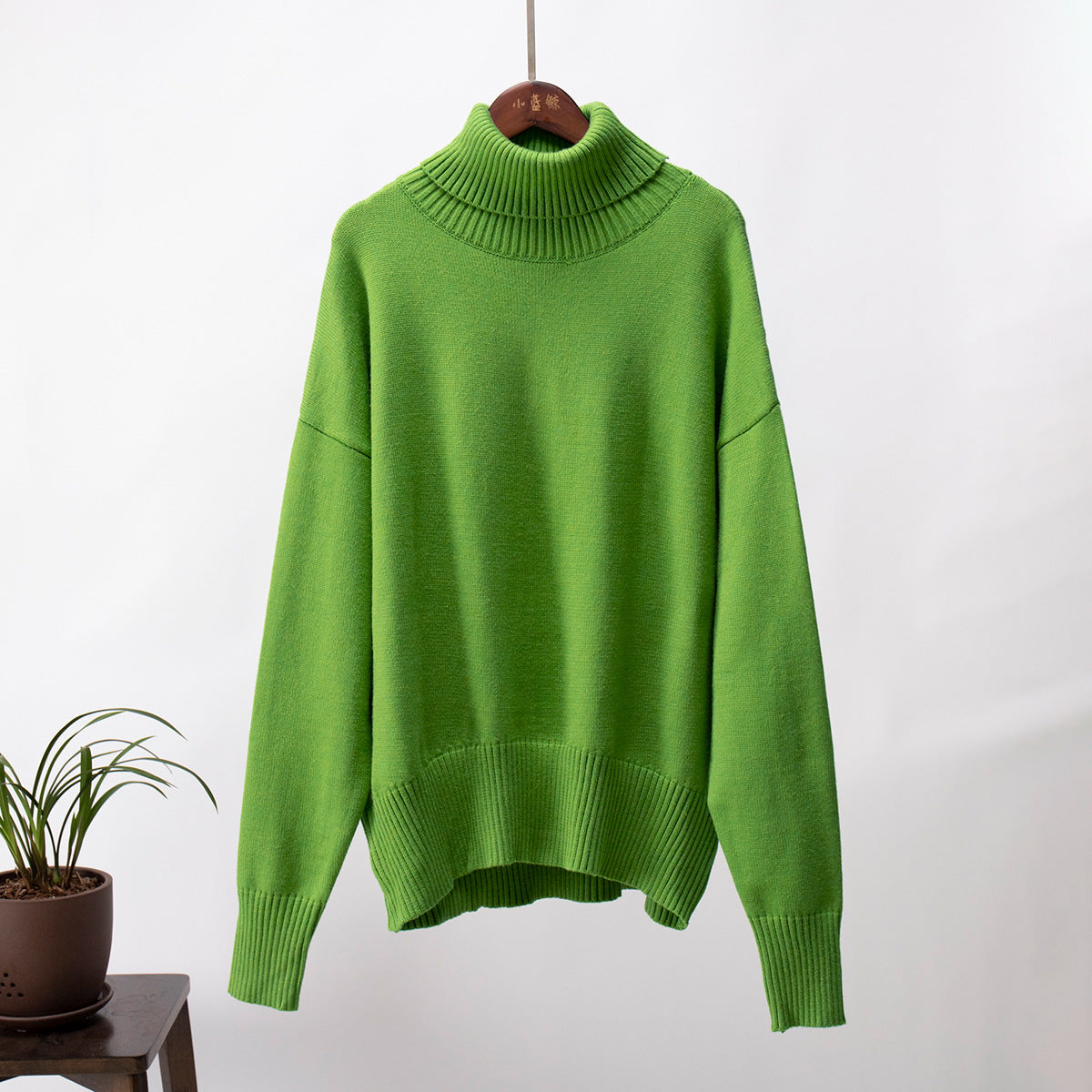 Luxurious and Soft Turtleneck Sweater for Women