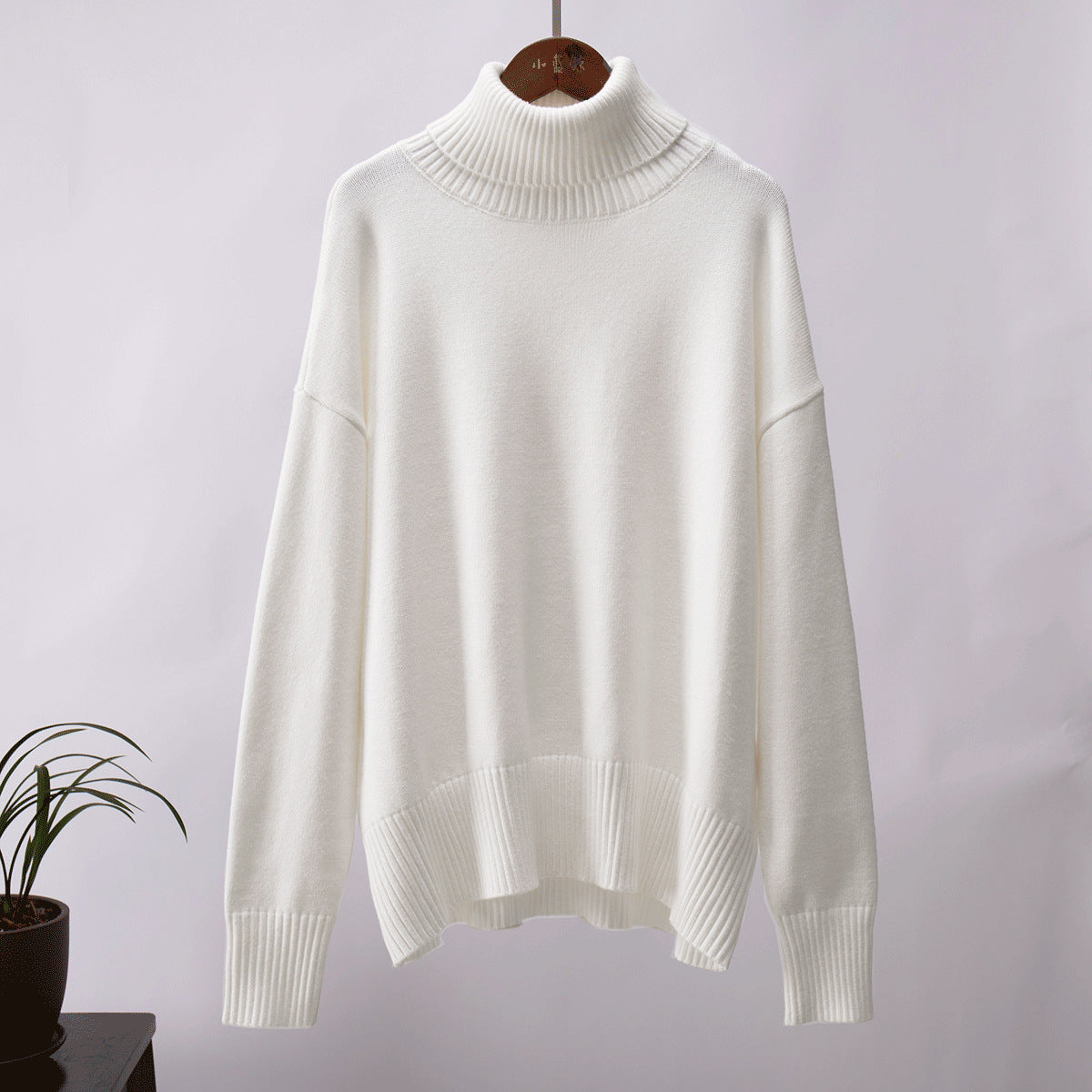 Luxurious and Soft Turtleneck Sweater for Women