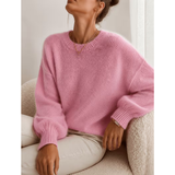 Women's soft relaxed-fit sweater - Comfortable and versatile