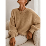 Women's soft relaxed-fit sweater - Comfortable and versatile
