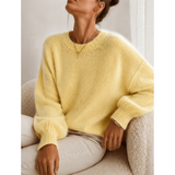 Women's soft relaxed-fit sweater - Comfortable and versatile