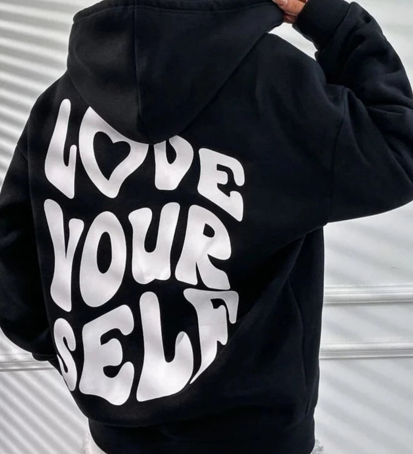 Luxury Women's Soft Hoodie – Warm, Cozy, and Modern Style.