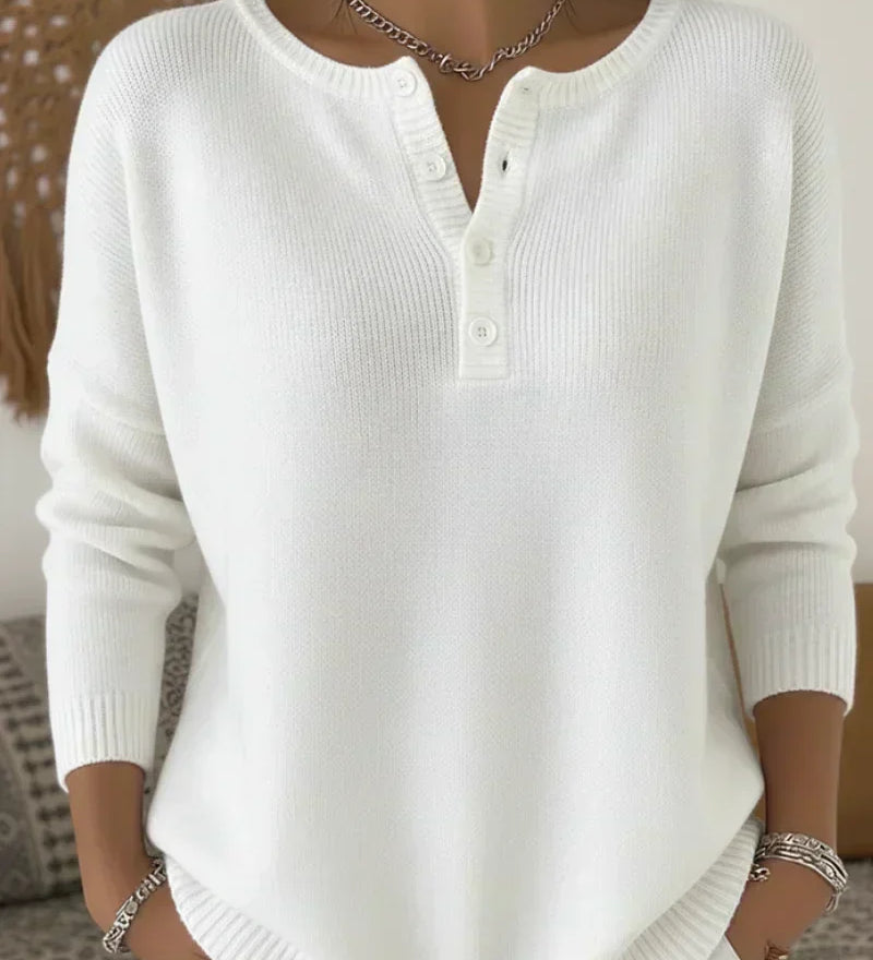 Women's buttoned Henley sweater – Soft and casual