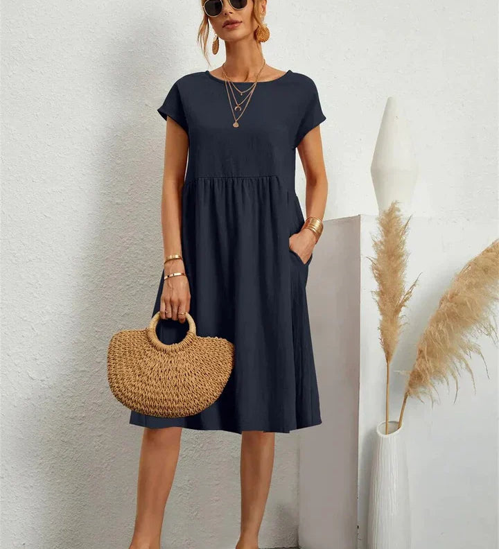 Sol | Elegant dress for festive occasions with summer lightness