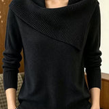 Relaxed women’s pullover with a lapel collar – Comfortable and versatile