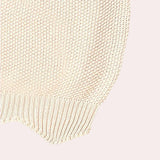 Women's sleeveless jumper with a round neck - Simple and versatile