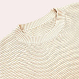 Women's sleeveless jumper with a round neck - Simple and versatile