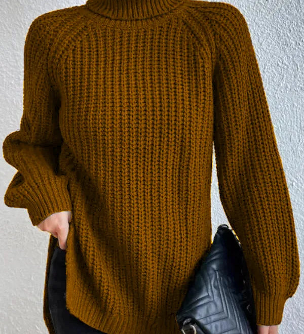 Turtleneck sweater for women with raglan sleeves and split hem