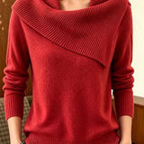 Relaxed women’s pullover with a lapel collar – Comfortable and versatile