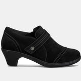 Eva | Comfortably soft in warm brown