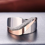 Elegant Ring in Sparkling Rose Gold