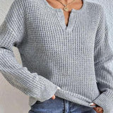 Elegant Women's Sweater with V-Neck in Textured Fabric – Long Sleeves