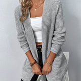 Long women's cardigan with pockets - Elegant and practical